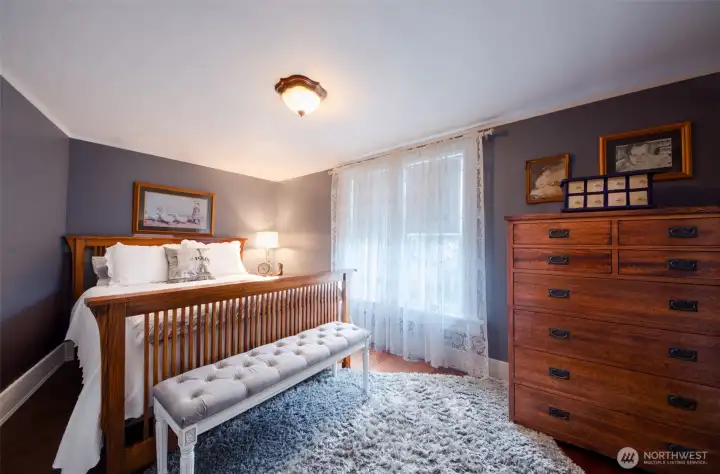 Upstairs bedroom