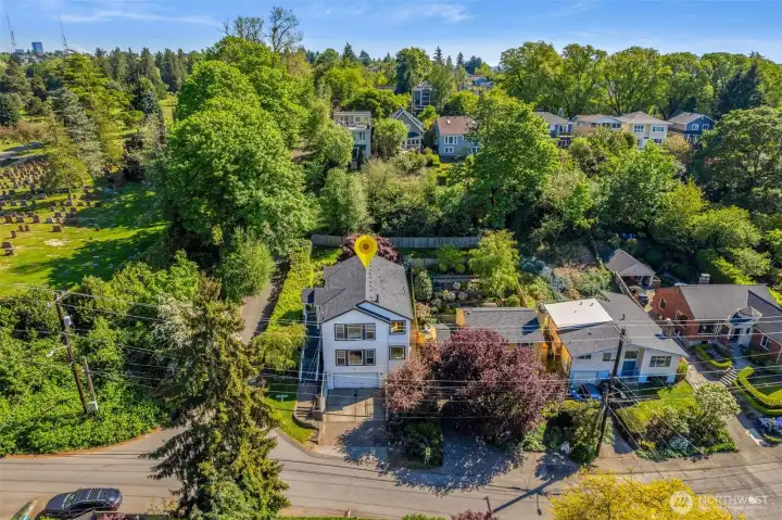 Wonderful corner lot, privately situated on W. Barrett, yet still close to all that Queen Anne has to offer!