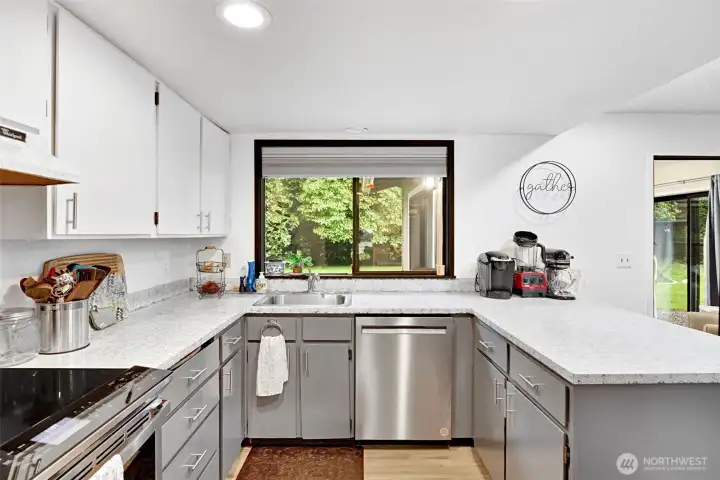 Recently replaced dishwasher, fridge, induction range