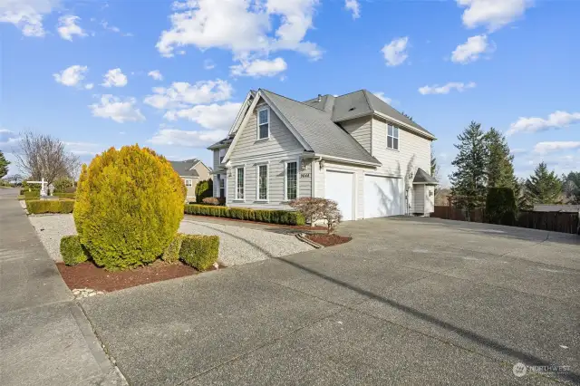 Ample parking in the spacious 3 bay garage