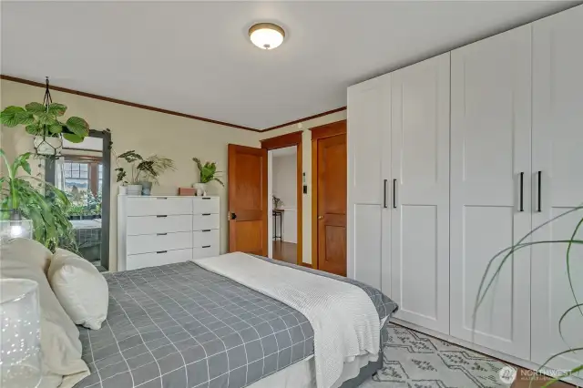 Old and new closet spaces