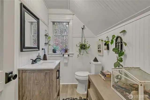 Upstairs Bathroom