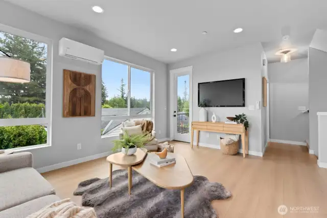 Photographs are for illustrative purposes only. Features, finishes, interior/exterior colors, landscaping and floorplan shown may vary from actual homes built.