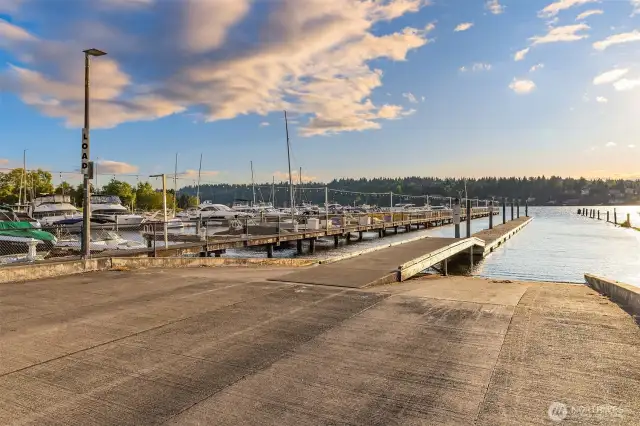 Launch into lake life with ease—Newport Shores’ private boat launch puts adventure just steps from your door.
