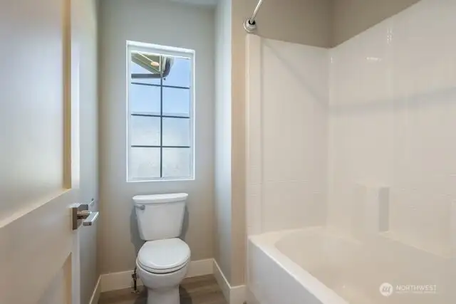 2nd full bathroom upstair