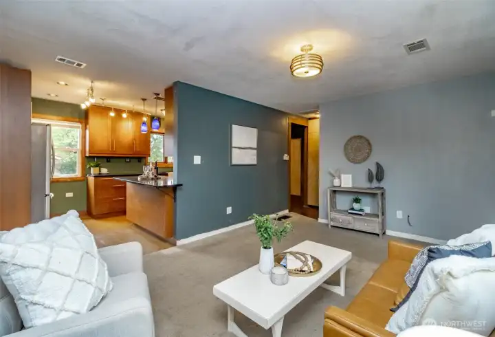 Cozy/cheerful feel of home