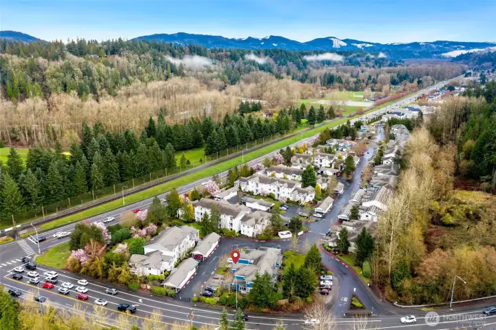 Sits just off HWY 167 for multiple commute options.
