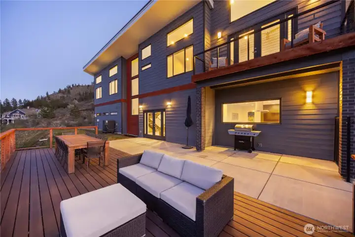 Looking back at the home from deck.