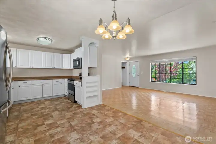 Large kitchen space with plenty of space for dining.