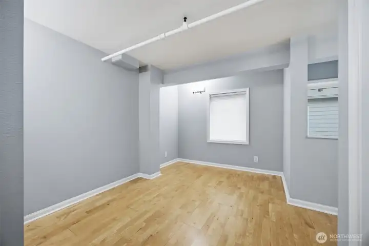 Den/office Den/office