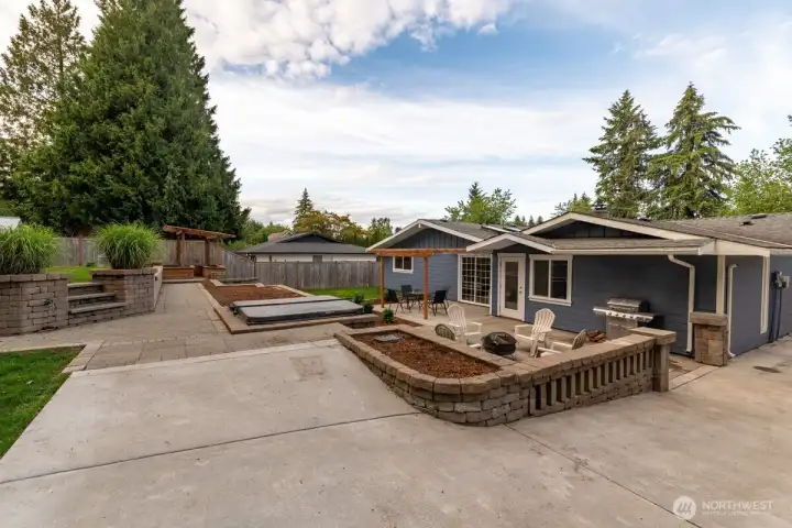 Backyard is just amazing! Fully fenced Backyard is just amazing! Fully fenced