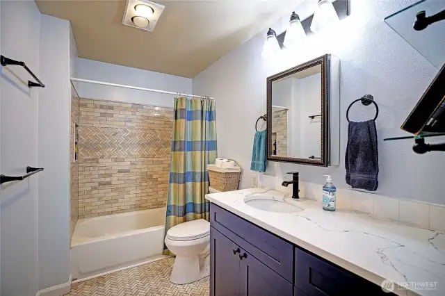 Guest Bathroom, Also Remodeled and Beautiful~