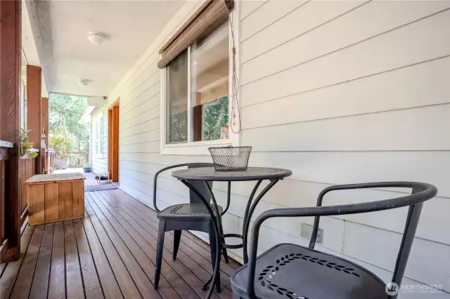 front porch wraps around to the back porchs