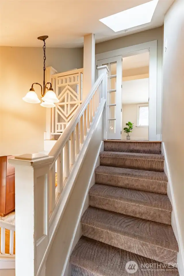 More detailed wood design on the railing