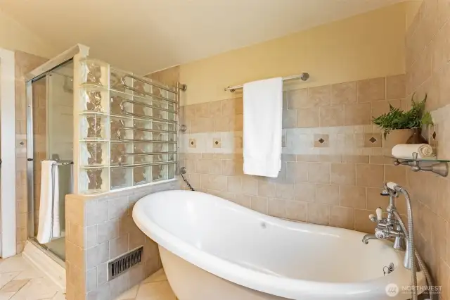 Lovely soaking tub