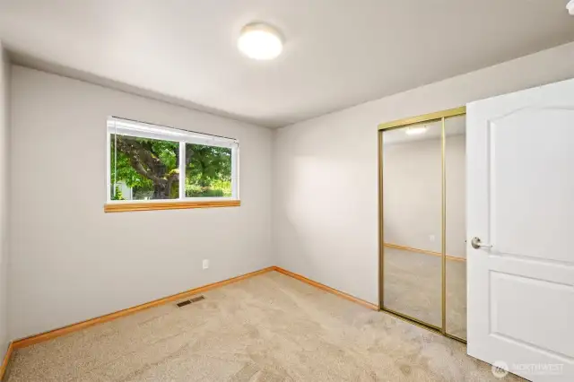 Main house third bedroom