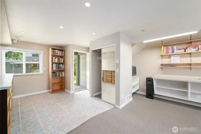Studio/Office space attached to shop and guest house/ADU and it has a full bathroom.