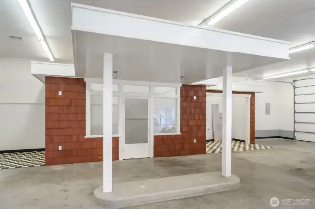 Built in classic gas station/car hop