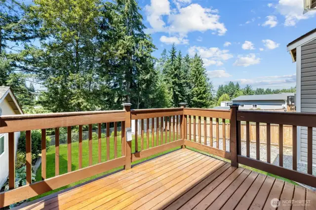 Large Deck Off Dining Room