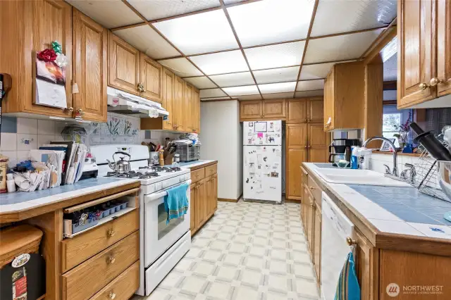 View of the kitchen from the dinning room