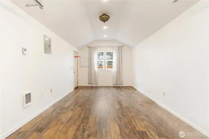 multi-purpose garage