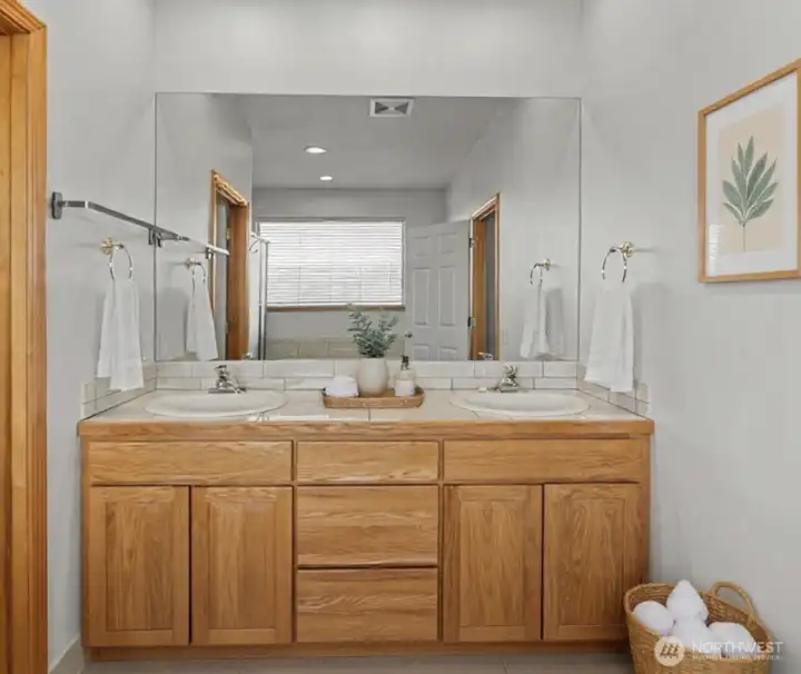 Double vanity