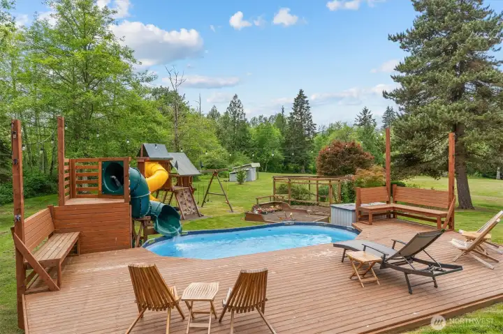 Pool/ deck