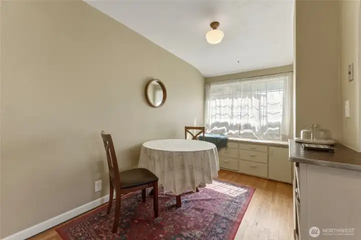 Dining Area - Main Floor