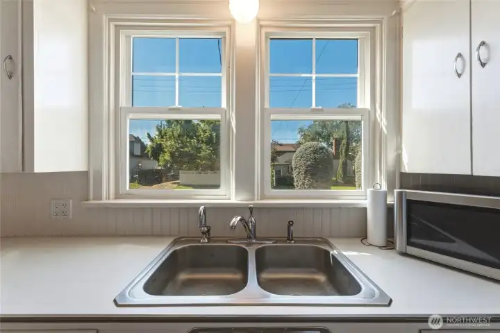 Kitchen - Main Floor