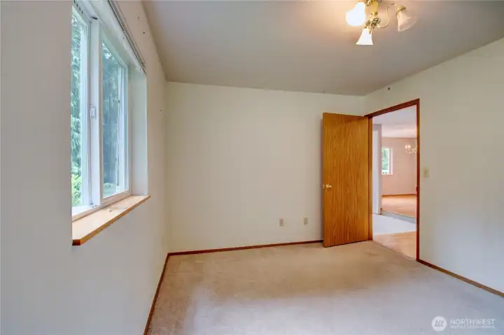 Main Level Den/office, craft room, art room, sewing room, game room just off the living room for whatever you heart desires. Main Level Den/office, craft room, art room, sewing room, game room just off the living room for whatever you heart desires.