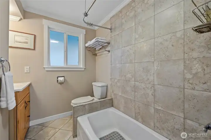 Main Bath Main Bath
