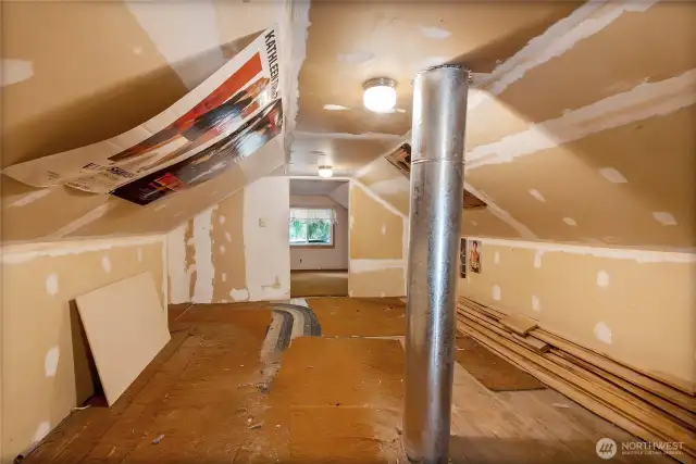 Upper floor