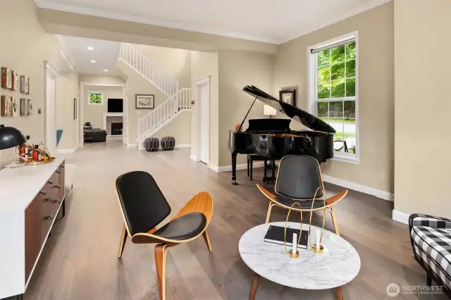 The perfect nook for a good book or a relaxing nightcap.
