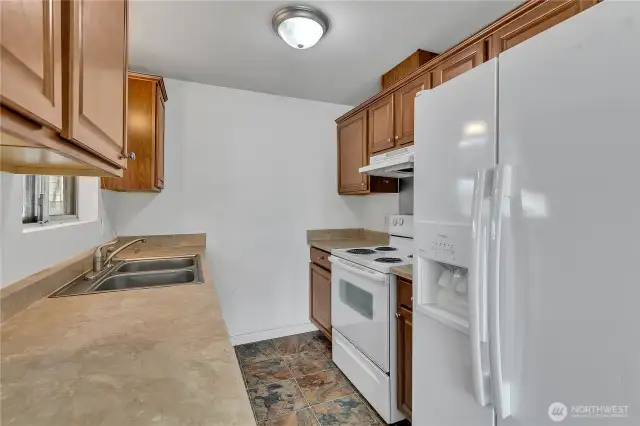 Wonderful Kitchen with all appliances included.