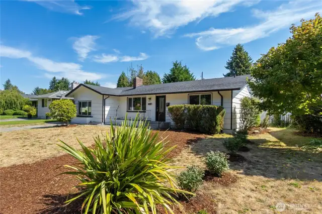 Remodeled Rambler with huge front yard