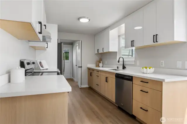 Modern kitchen with quartz countertops