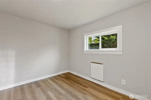 Office or 5th bedroom?