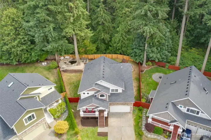 This house backs up to a Native Growth Protection area!!  Privacy and beauty are yours for good!  Fully fenced backyard.