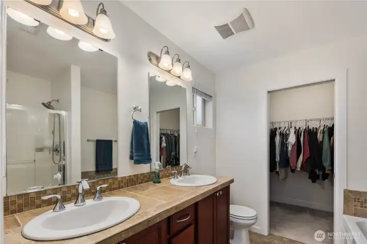 Primary En Suite