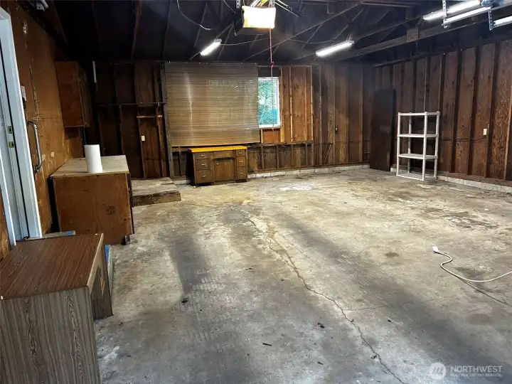 Large double deep garage