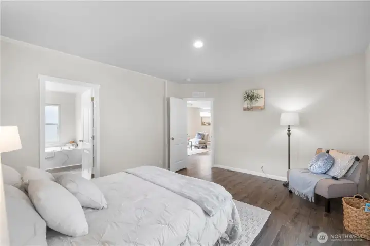 Your end-of-day oasis — cool, calm, and full of space to spare.