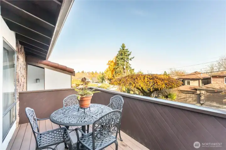 deck access from living room