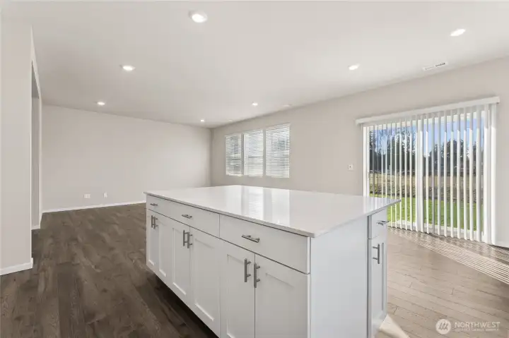 Photo not of actual home. This is another home in the community of the same plan and style.