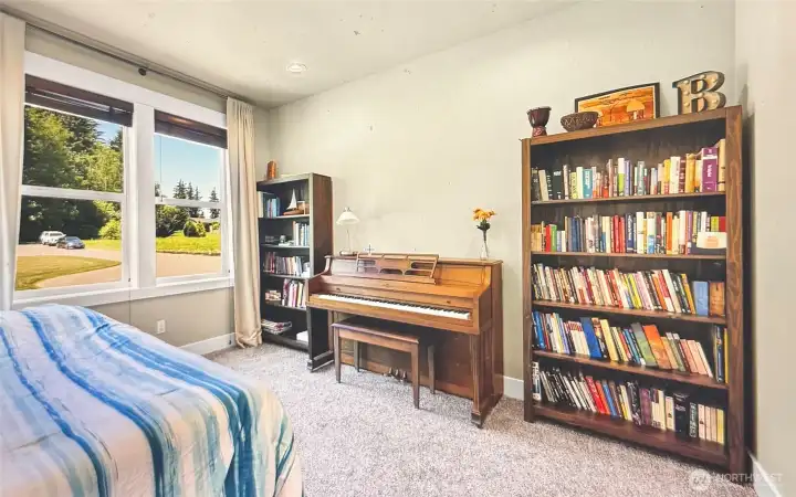 4th bedroom