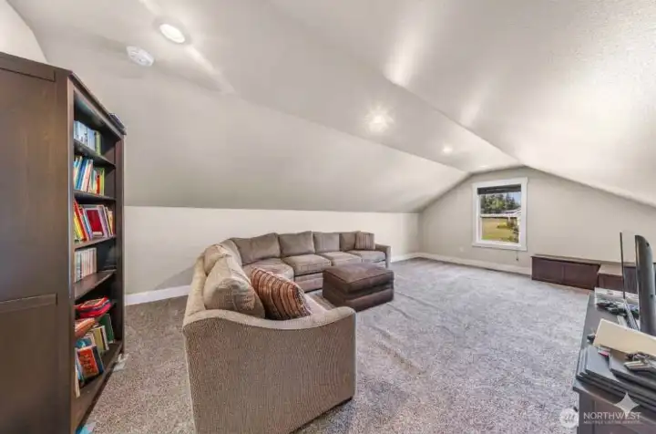 Bonus Room