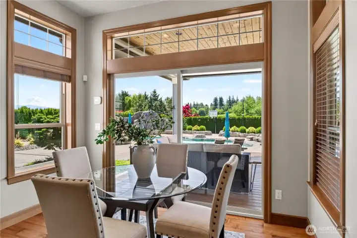 Kitchen eating nook overlooking the backyard with Mt Rainier views!