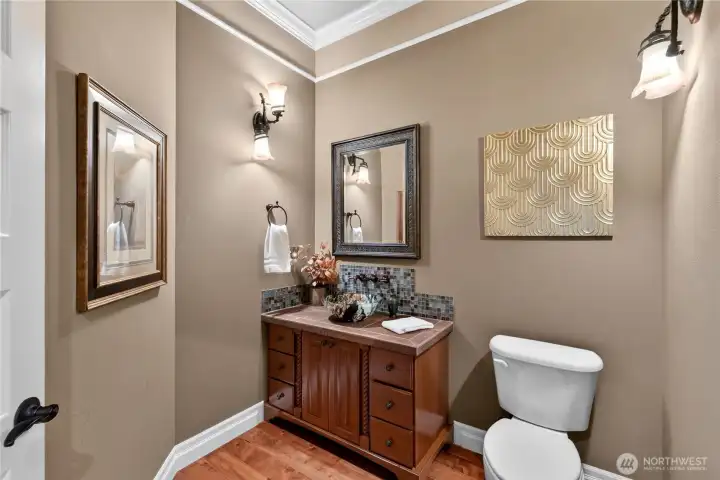 Guest bath.