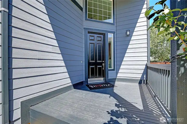 Large Stately Covered Porch~ Large Stately Covered Porch~