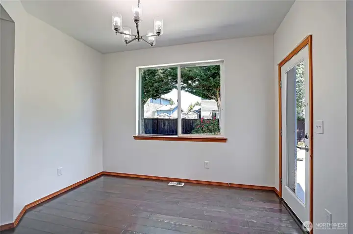 Dining/Breakfast Nook~ Dining/Breakfast Nook~