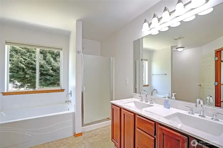 Primary Bath w/ Dual Vanity~ Primary Bath w/ Dual Vanity~